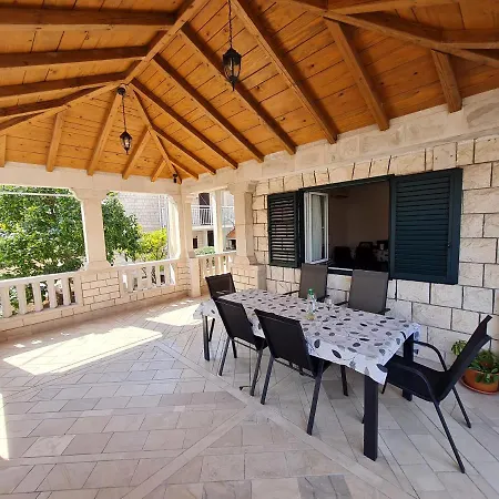 Apartment Porat *