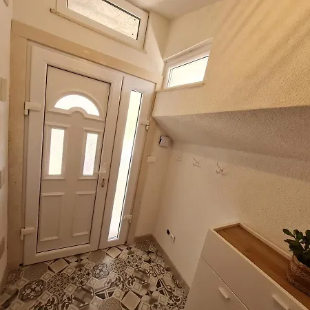 Porat Apartment